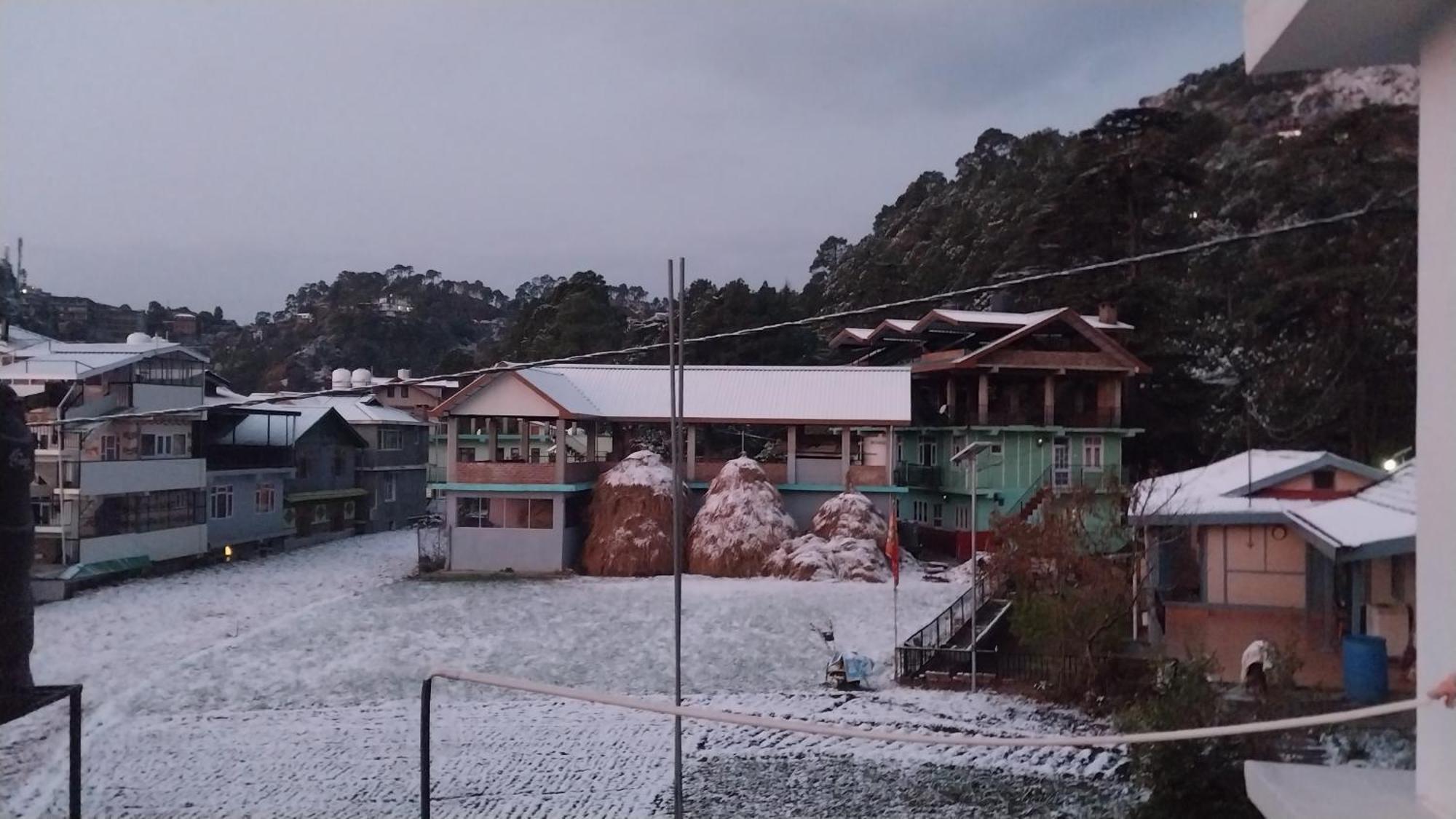 Keshav Niwas Homestay Shimla Buitenkant foto