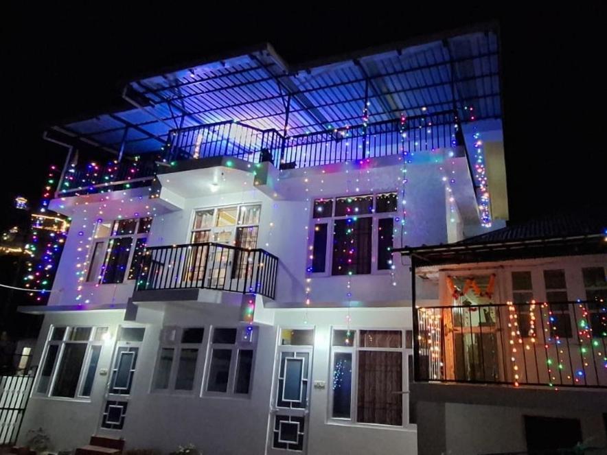 Keshav Niwas Homestay Shimla Buitenkant foto